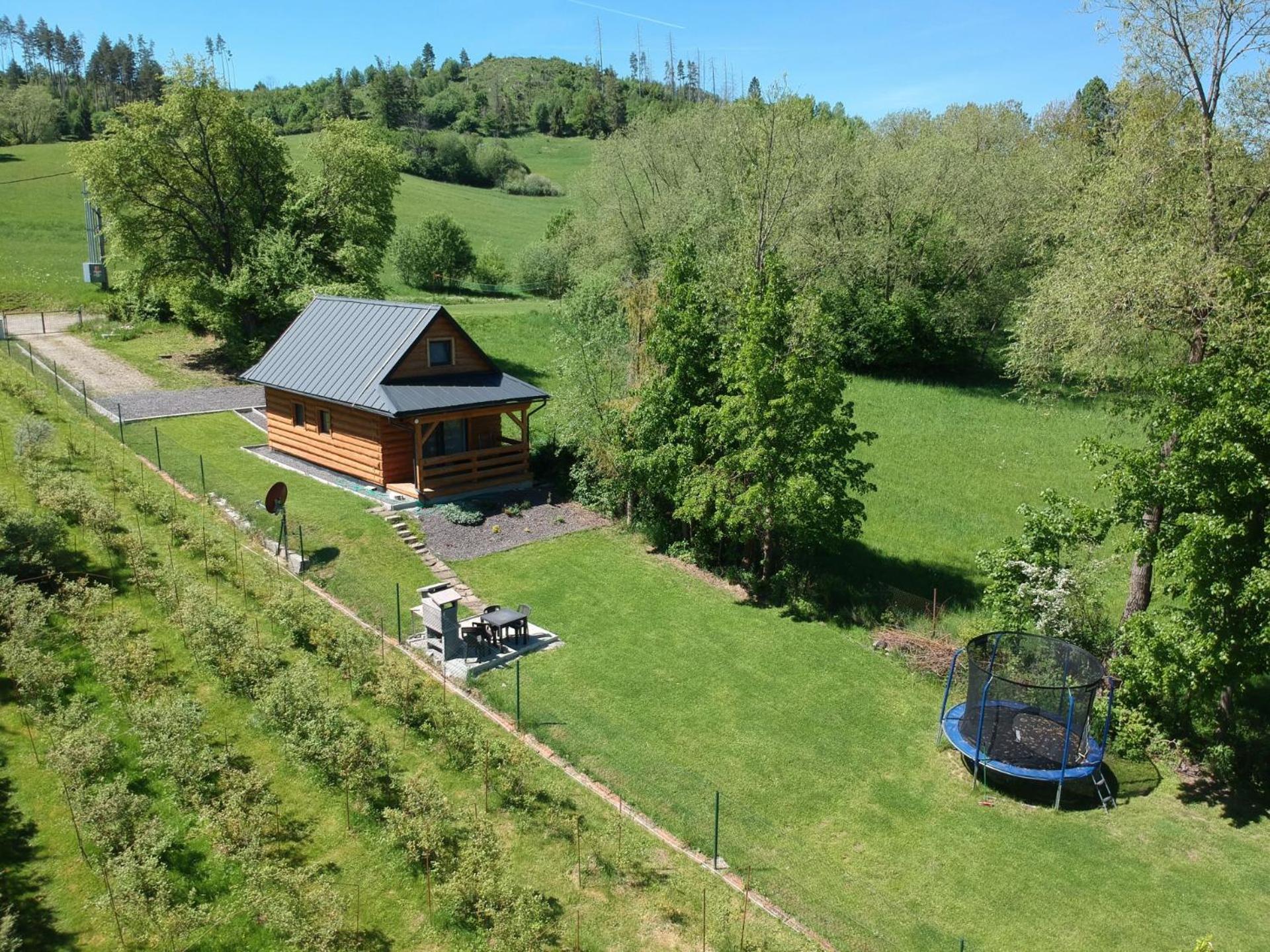 Vilka Cibulka A Chata Cesnacik Ižipovce Zewnętrze zdjęcie